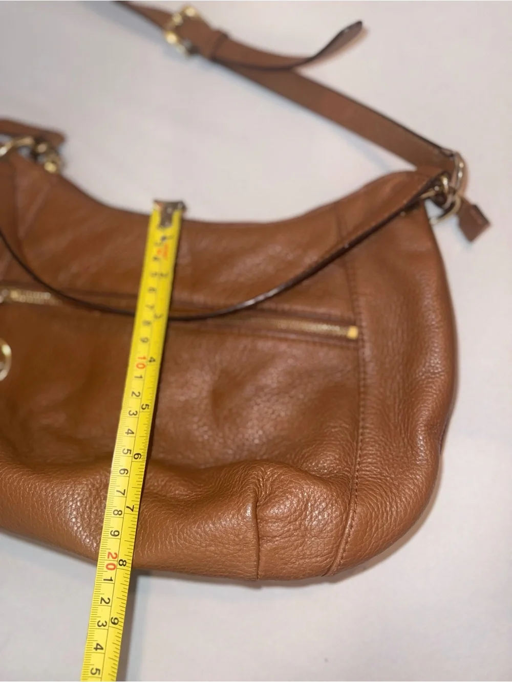 Micheal Kors Y2K Women Brown Leather Crossbody Bag Purse with Tassel
